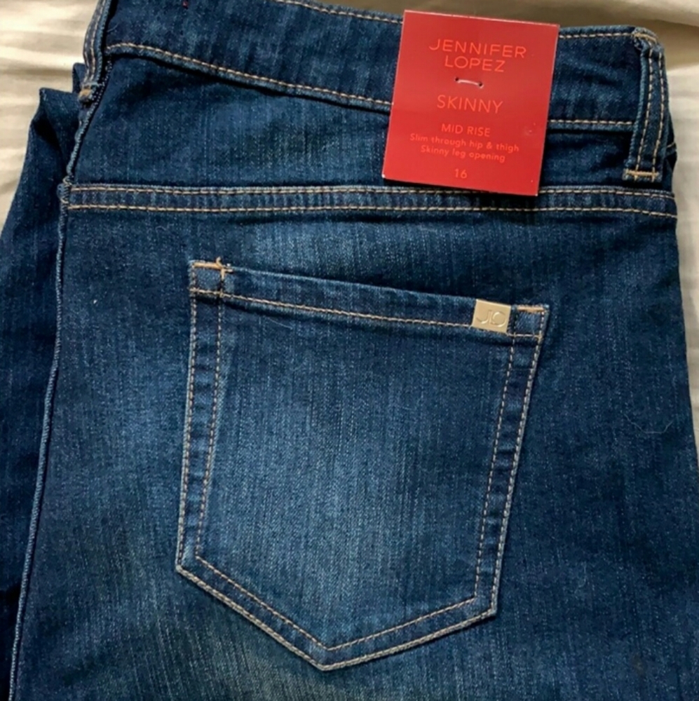 Jennifer Lopez Skinny Jeans